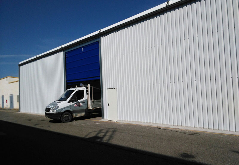 KDK automotive, carpas para industria, aracarpas, fabricantes de carpas en aragon