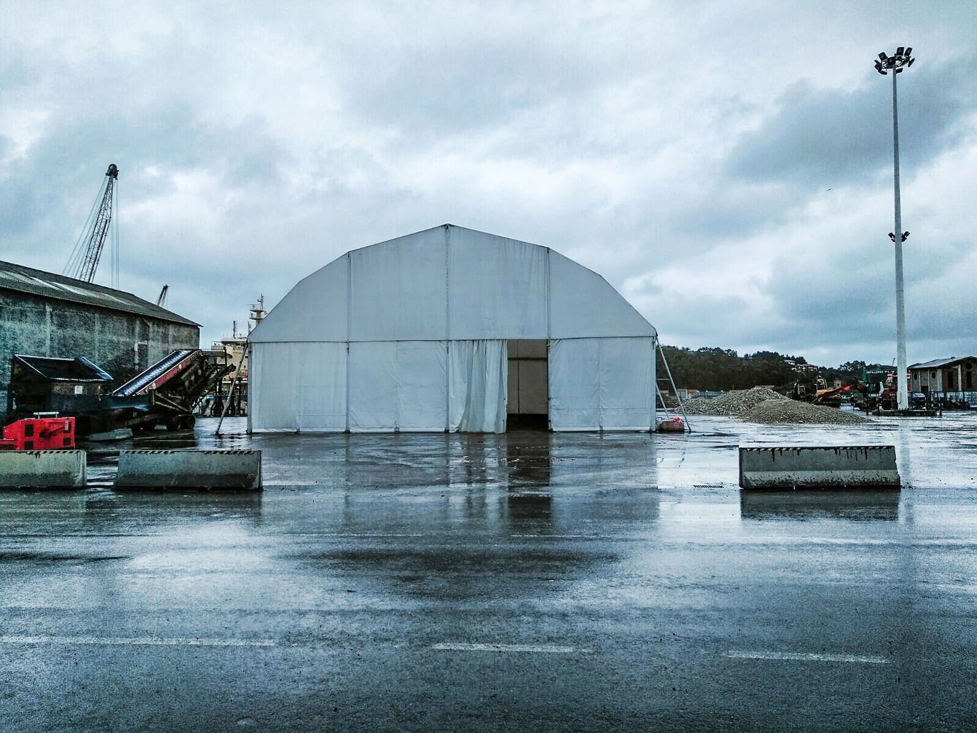 Carpa portuaria - Carpa para puerto de Avilés